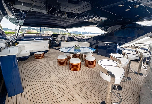 Яхта Sunseeker 116 2020 8