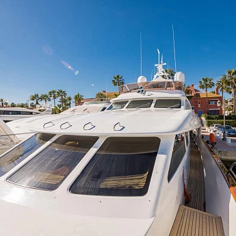 Яхта Benetti Tradition 100 2010 15