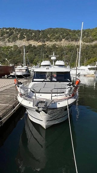 Яхта Jeanneau Merry Fisher 1095  5