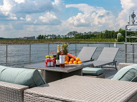 Яхта Хаусбот Y42 2025 33