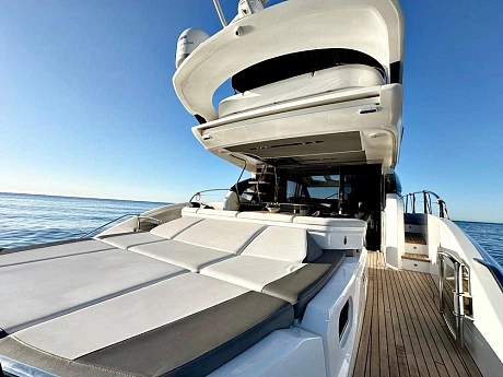 Яхта Princess S60 2018 9