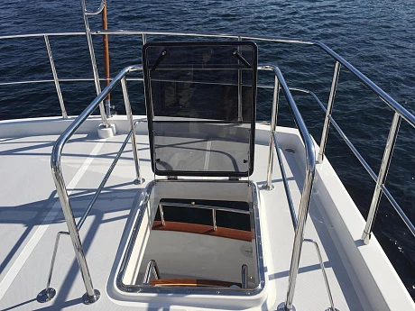 Яхта Selene 42 Voyager Sedan  2