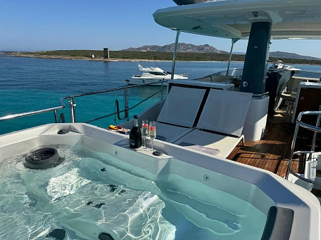 Azimut Magellano 66 yacht 2017 14