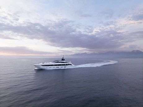 Суперъяхты Mangusta GranSport 54  6