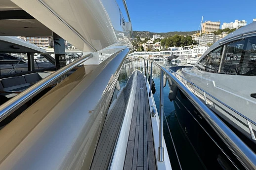Яхта Princess V57 2014 12