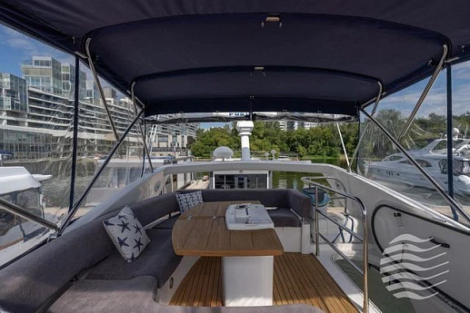 Яхта Sunseeker Manhattan 52 2009 7