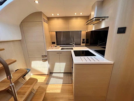 Princess V50 Open yacht 2021 9