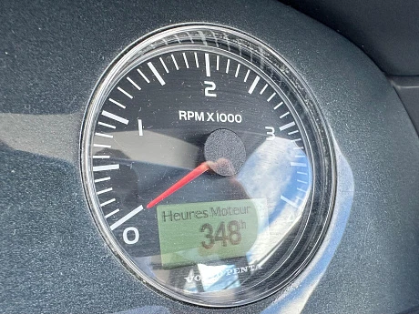 Яхта Princess V48 Open 2016 8