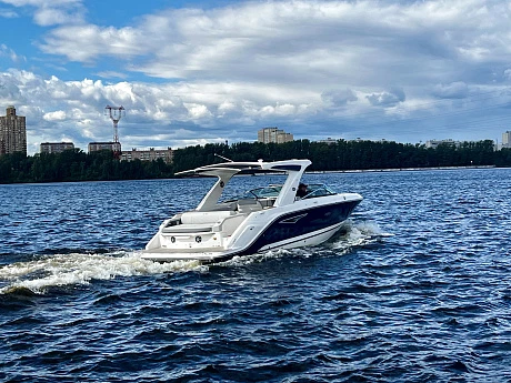 Яхта Sea Ray 310 SLX 2024 4