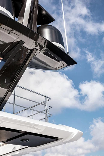 Яхта Azimut S7 2018 11