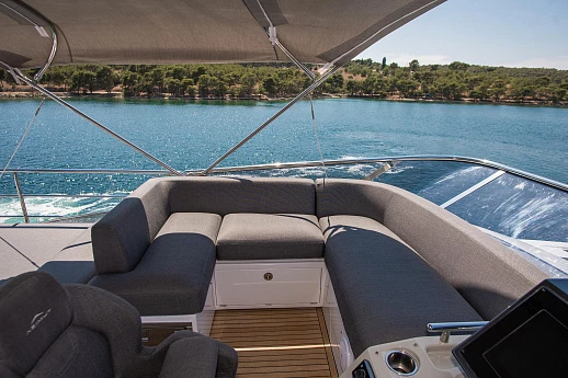 Azimut S7 yacht 2018 12