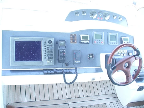 Яхта Princess 62 2009 5