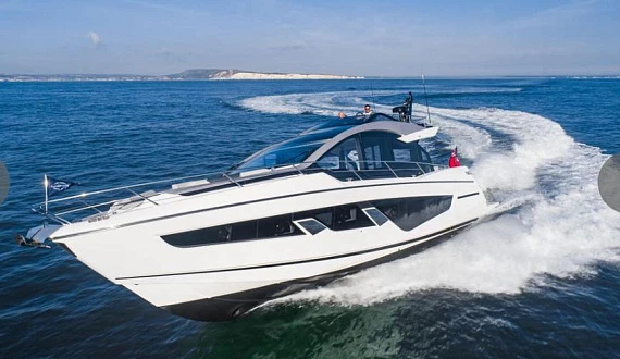 Яхта Sunseeker 65 Sport 2022 1