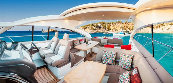 Яхта Princess V53 2010 4