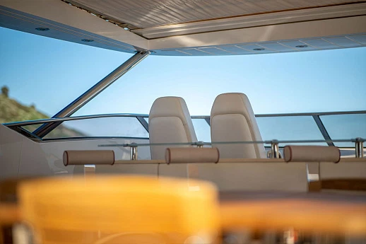 Суперъяхты Sunseeker 34M 2011 14