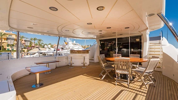 Яхта Benetti Tradition 100 2010 7