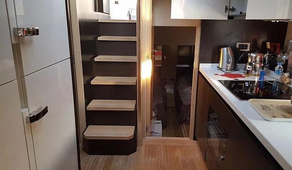 Absolute 53 Fly yacht 2014 6