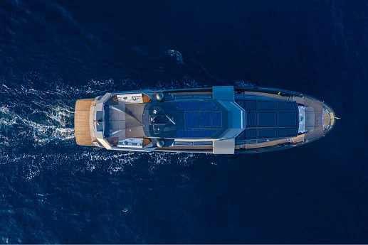 Яхта ARCADIA 105  4