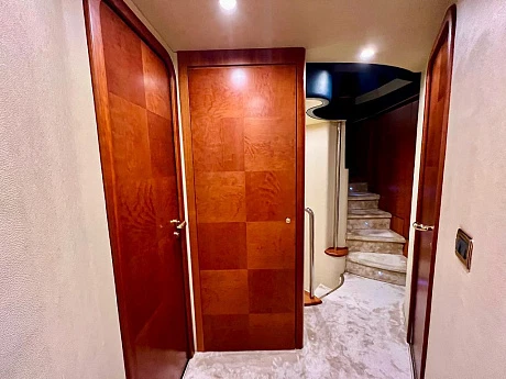 Яхта Azimut 62 2008 32