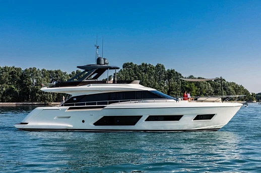 Яхта Ferretti 670 2023 2