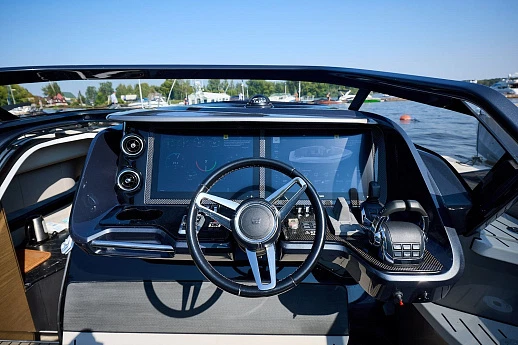 Princess R35 yacht 2021 9