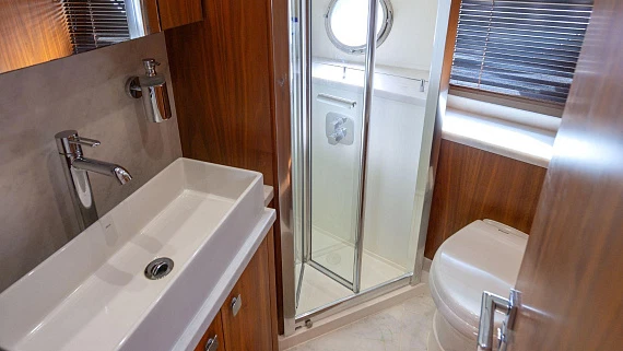 Яхта Sunseeker Predator 57 2016 14