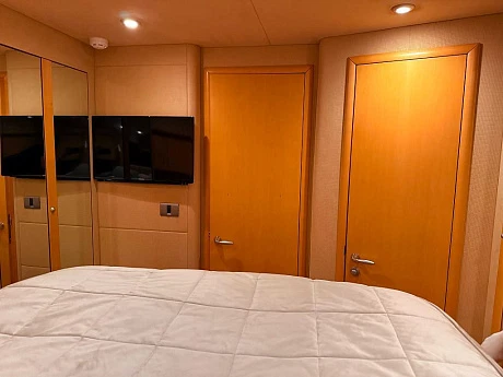 Sunseeker Predator 62 yacht 2008 29