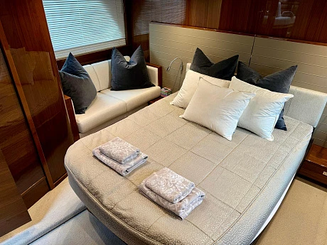 Princess V48 Open yacht 2015 3