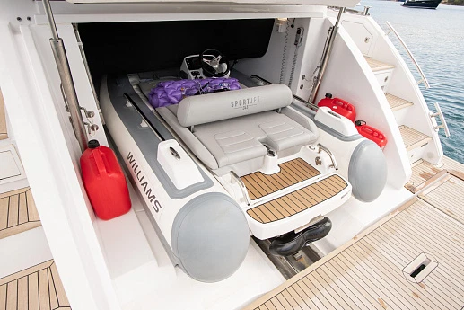 Яхта Azimut S6 2020 10