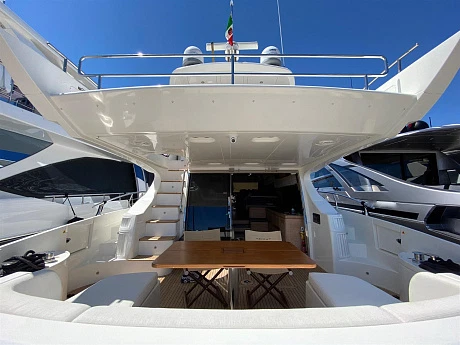 Яхта Azimut 64 Fly 2013 2