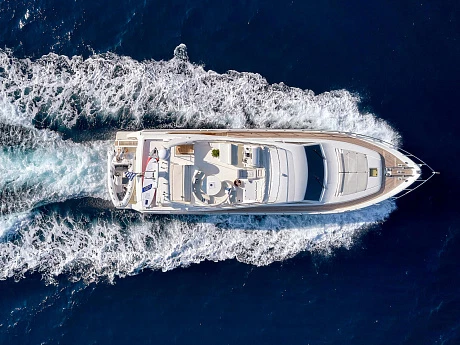 Ferretti 680 yacht 2001 4