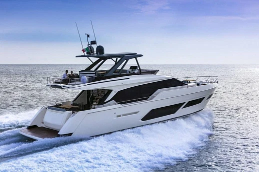 Яхта Ferretti 720 2021 2