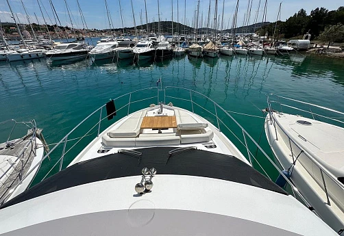 Яхта Sunseeker Manhattan 52 2019 4