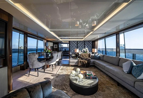 Яхта Sunseeker 90 Ocean 2022 2