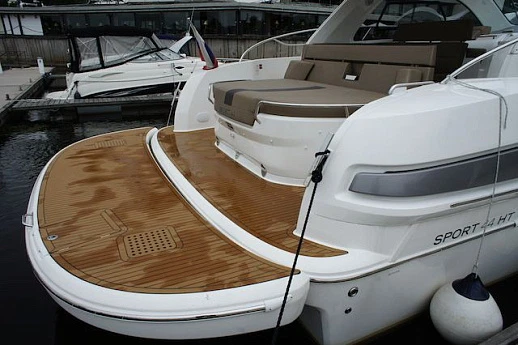 Яхта BAVARIA 44 HARDTOP 2013 5