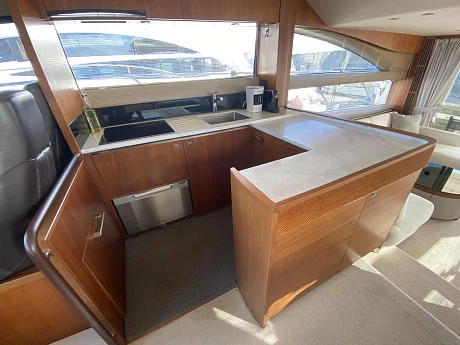 Яхта Princess 56 2016 12