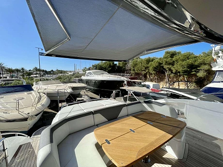 Princess V60 yacht 2021 10