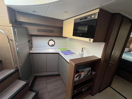 Яхта Beneteau Gran Turismo 46 2019 15