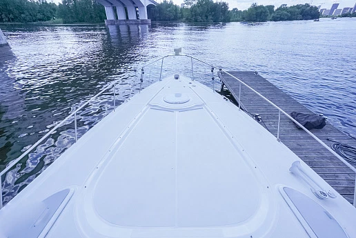 Яхта Cruisers Yacht 370 Express 2006 8