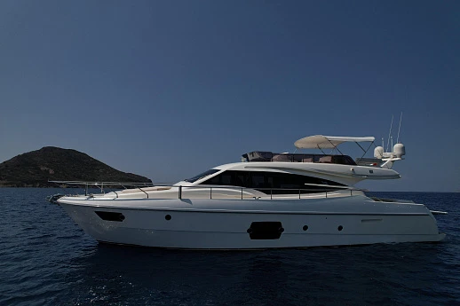 Яхта Ferretti 620 2013 15