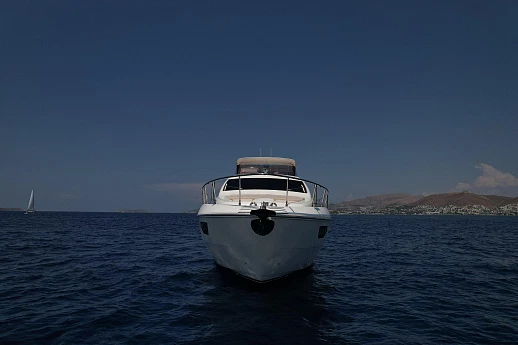 Ferretti 620 yacht 2013 14