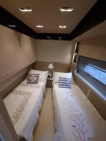 Яхта Azimut 80 2018 14