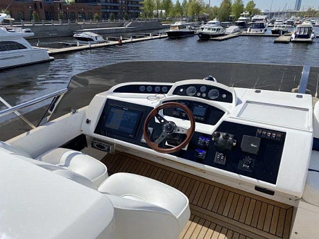 Яхта Princess 54 2008 7