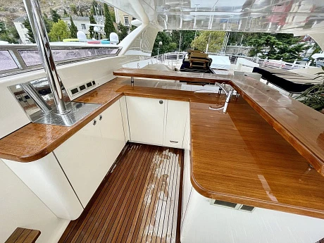 Horizon 122 yacht 2009 25