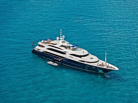 Яхта Benetti 60 2011 1
