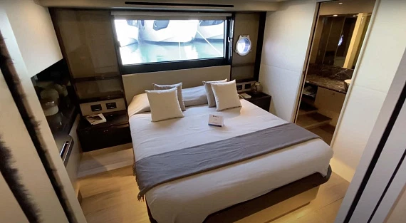 Absolute 60 Fly yacht 2023 13