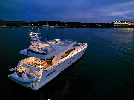 Ferretti 680 yacht 2001 7