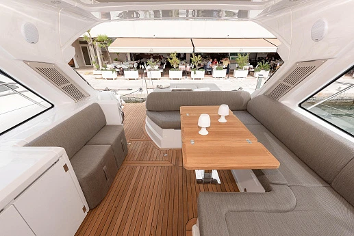 Яхта Azimut Atlantis 51 2018 15