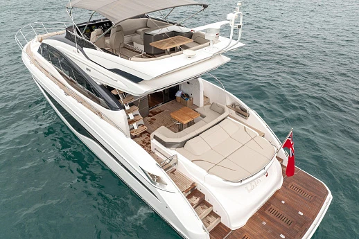 Яхта Princess S62 2023 7