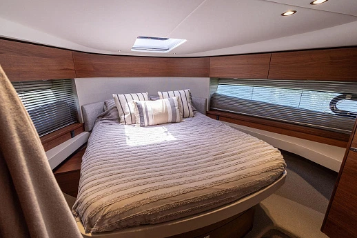 Яхта Princess F50 2021 4